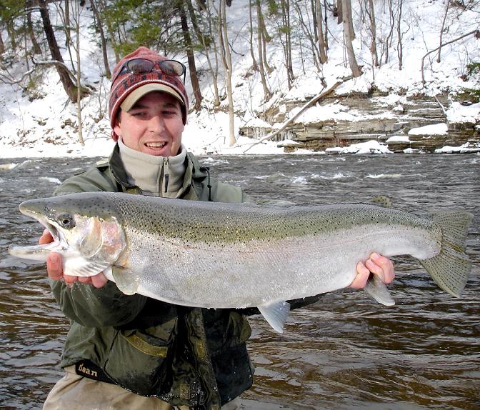 Now's the time to egg on winter steelhead – The Mercury